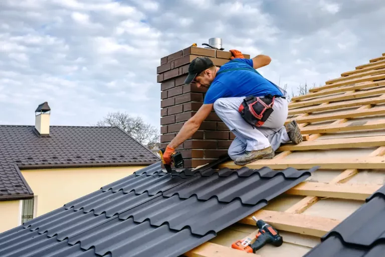 What Is the Average Lifespan of a Roof? Tips from QualityRoofer.com Vaughan | Roofing Experts